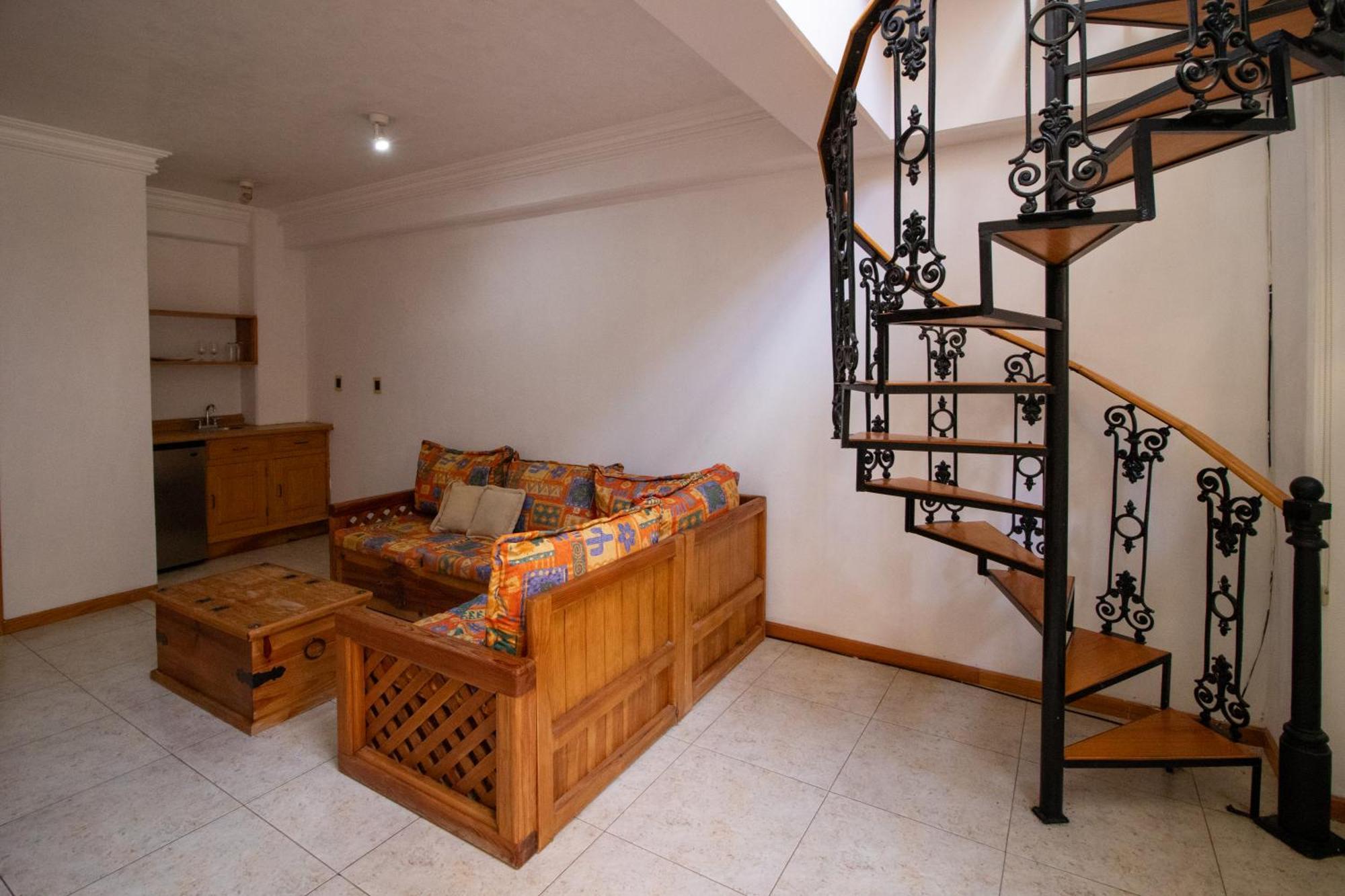 Suites Sevilla Puebla Exterior photo